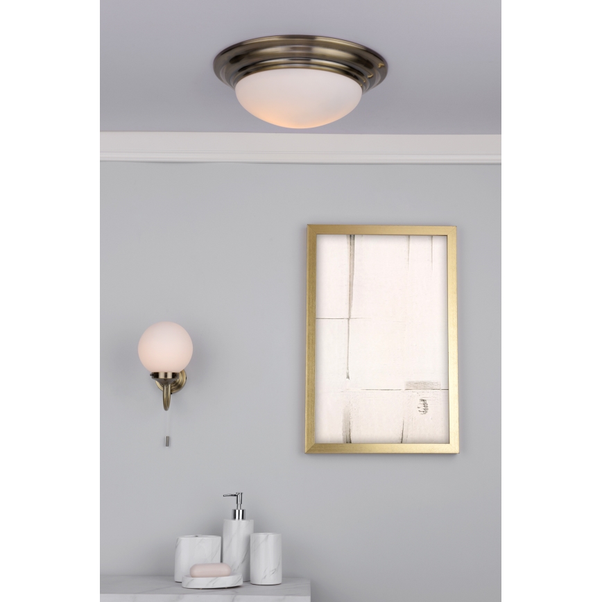 Där Lighting BAR5275 - Plafon para casa de banho BARCLAY 1xE27/60W/230V Ø 31 cm latão