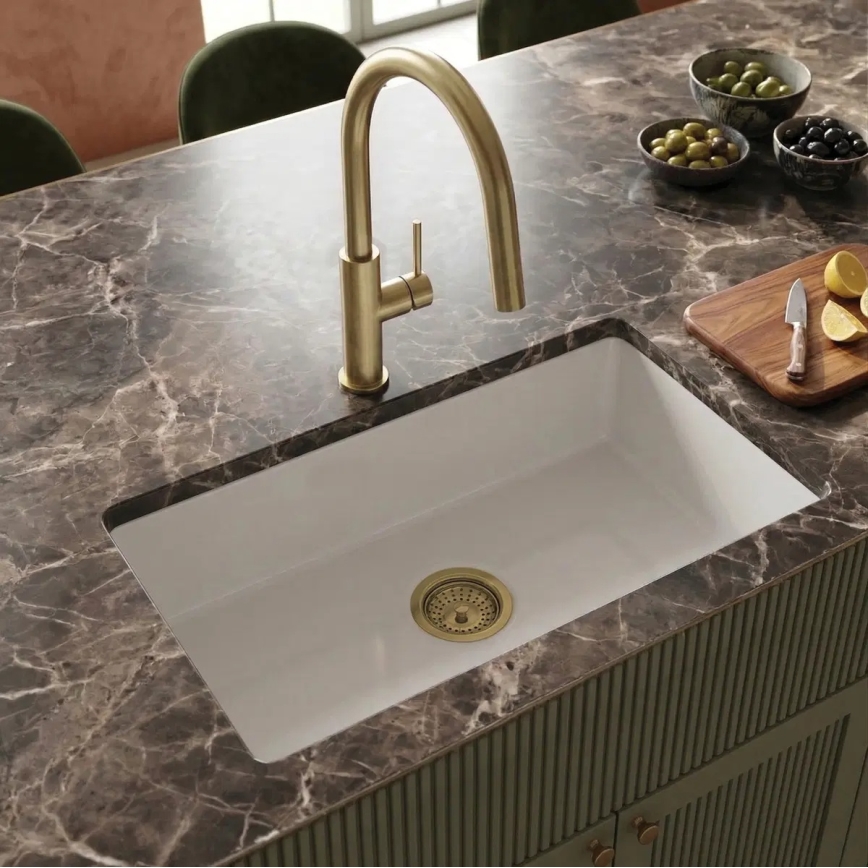 Deante BQJ_R62M - Torneira de cozinha EVORA dourada escovada