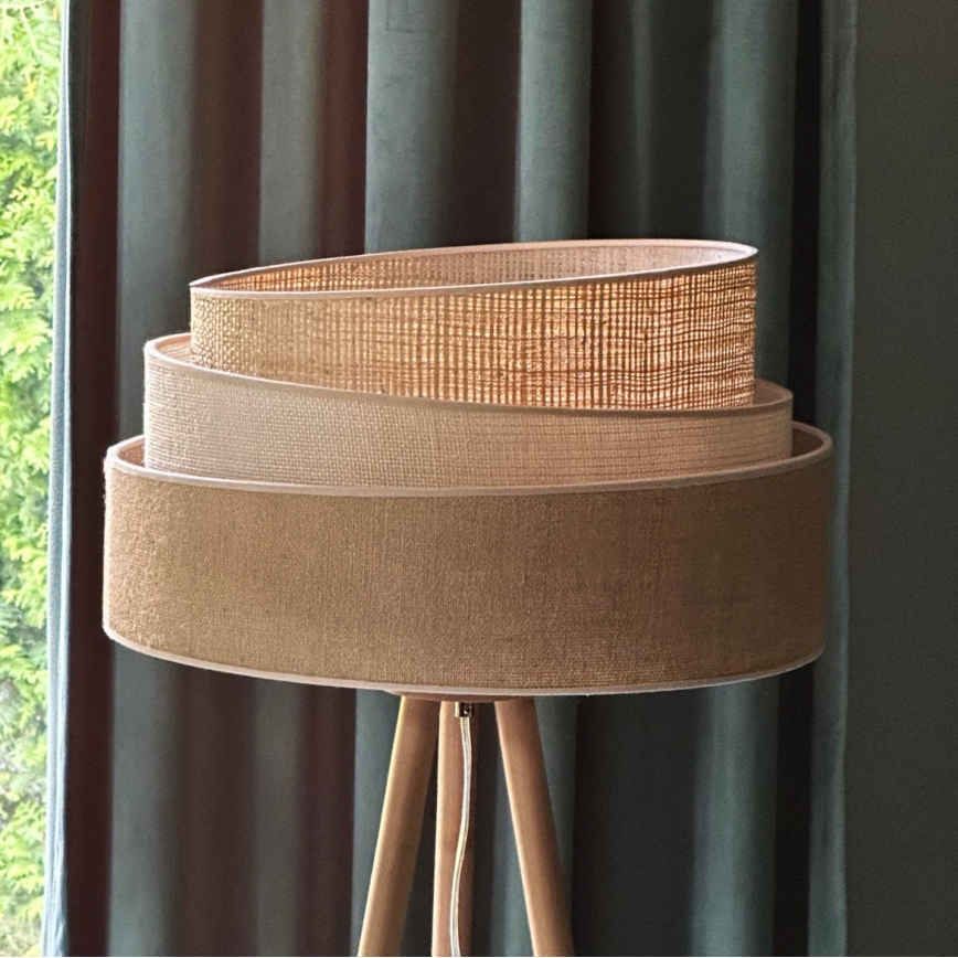 Duolla - Candeeiro de chão YUTE TRIO 1xE27/15W/230V diâmetro 45 cm castanho/cinzento/bege