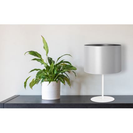 Duolla - Candeeiro de mesa CANNES 1xE14/15W/230V diâmetro 20 cm prateado/branco