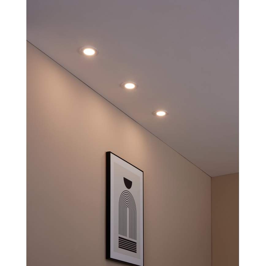 Eglo 31741 - Conjunto de 3 luminárias de embutir LED reguláveis para casa de banho FUEVA-Z 1xLED/2,8W/230V 2700-6500K IP44 brancas Ø 8,5 cm