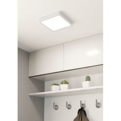 Eglo - Candeeiro LED de tecto para casa de banho LED/17W/230V IP44 branco 21x21 cm