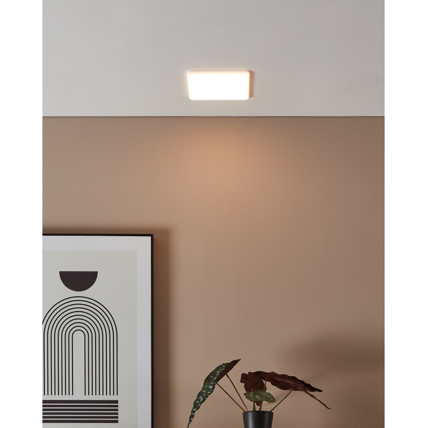 Eglo - Iluminação de teto de casa de banho LED LED/11,5W/230V 15,5x15,5 cm IP65