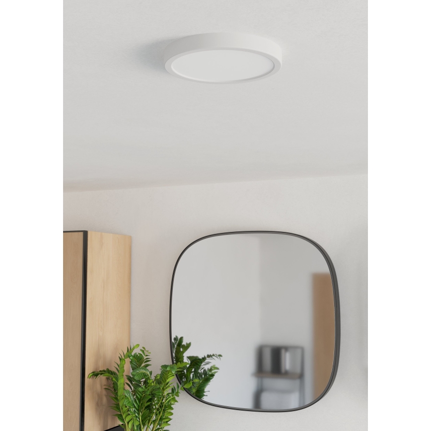 Eglo - Luminária de tecto LED para casa de banho LED/11,5W/230V Ø 21,1 cm IP44 branca