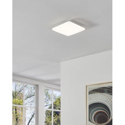 Eglo - Candeeiro de teto para casa de banho LED/20W/230V 2700/4000/6500K 31x31 cm IP54 branco