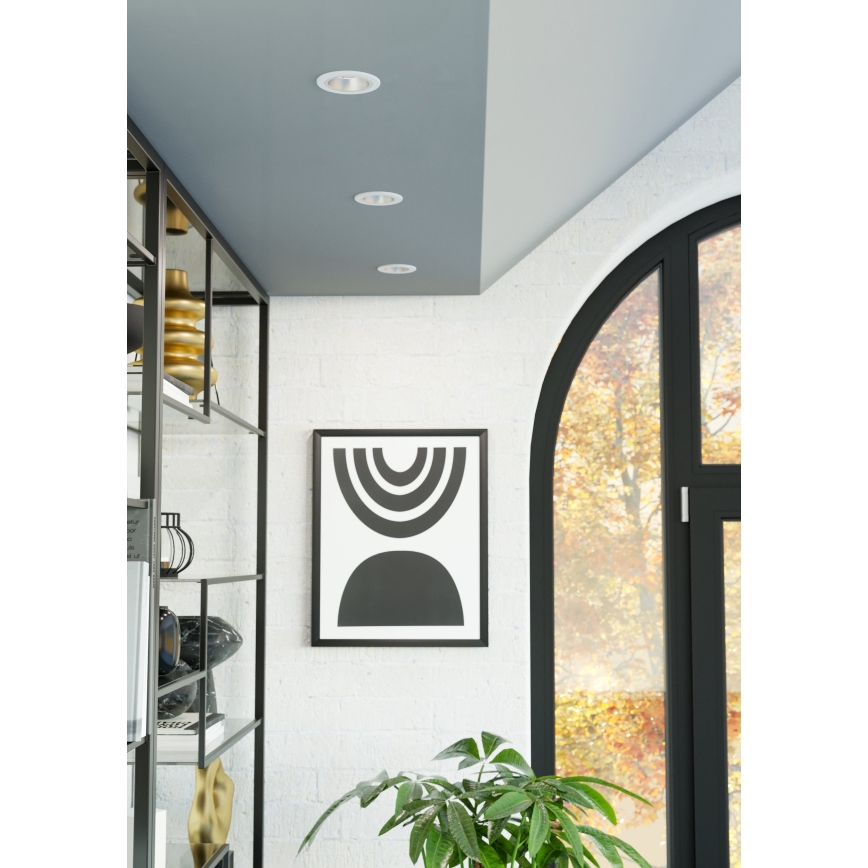 Eglo - Luminária LED regulável para tecto rebaixado de casa de banho LED/4,8W/230V 2700/4000/6500K IP44 branca/dourada