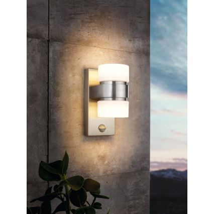 Eglo - Luz de parede com sensor LED de exterior 2xLED/6W IP44