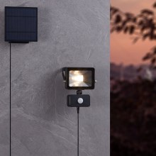 Eglo - Holofote solar LED com sensor 15xLED/0,03W/3,7V IP44