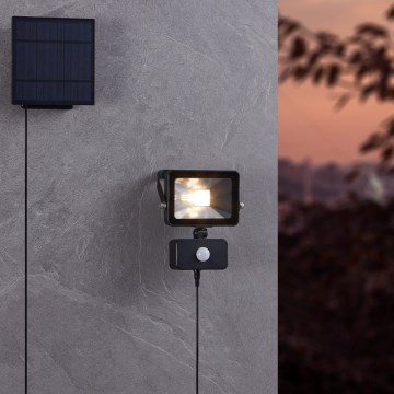 Eglo - Refletor solar LED com sensor: 15 LEDs, 0,03 W cada / 3,7 V, 2600 mAh, IP44