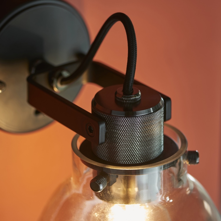 Endon 107011 - Aplique de parede com foco URBAN 1xE27/10W/230V preto/fumê