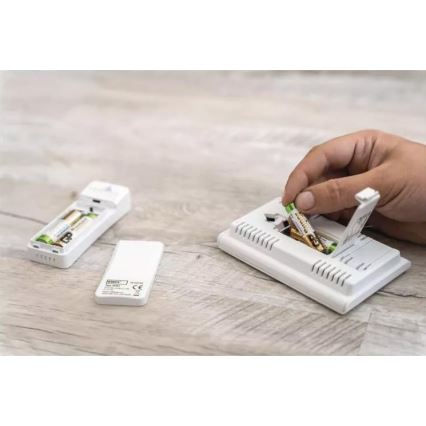 Estação meteorológica sem fios com alarme 2xAAA + 2xAA branco
