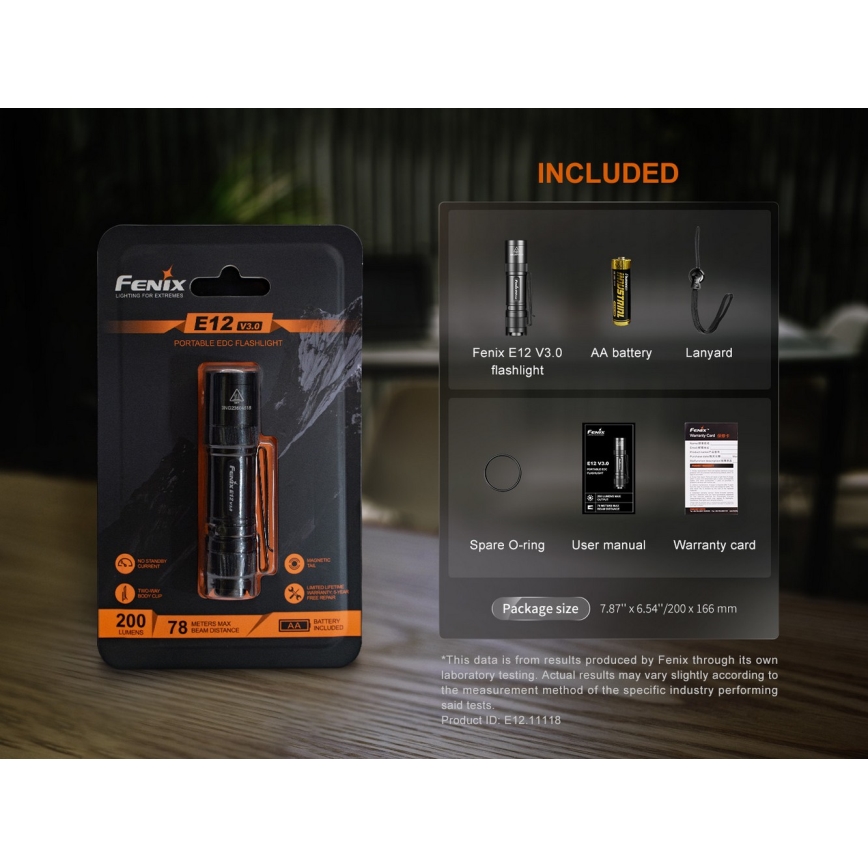 Fenix E12V30 - Lanterna LED recarregável com regulação de brilho LED/1xAA 2000 mAh IP68 200 lm 100 h preta