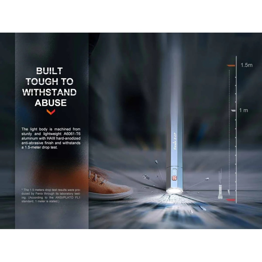 Fenix ECPBLCK - Lanterna recarregável LED com power bank USB IP68 1600 brilhante 504 h 5000 mAh preto