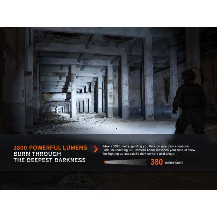 Fenix PD36RPRO - Lanterna tática LED recarregável LED/USB IP68 2800 lm 42 h 5000 mAh