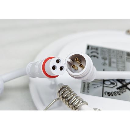 Foco de encastrar LED VEGA LED/6W/230V 2900/3900/5800K diâmetro 12,5 cm branco