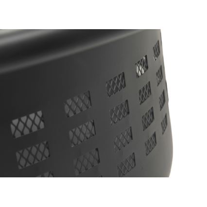 Fogueira de madeira portátil com grelha preta