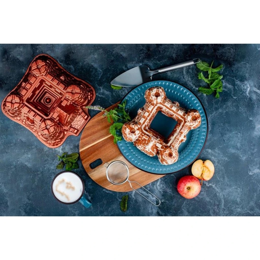 Forma para bolo tipo Bundt KITCHISIMO castelo/cobre