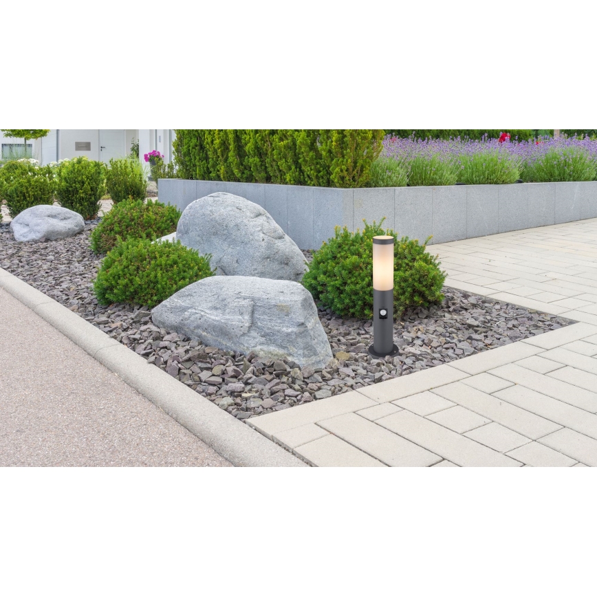 Globo - Luminária exterior com sensor 1xE27/15W/230V 45 cm IP44