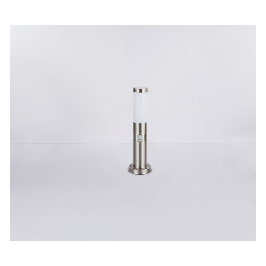 Globo - Candeeiro de exterior com sensor 1xE27/60W/230V IP44