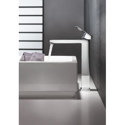 GROHE 23406000 - Misturador de lavatório EUROCUBE tamanho XL cromo polido