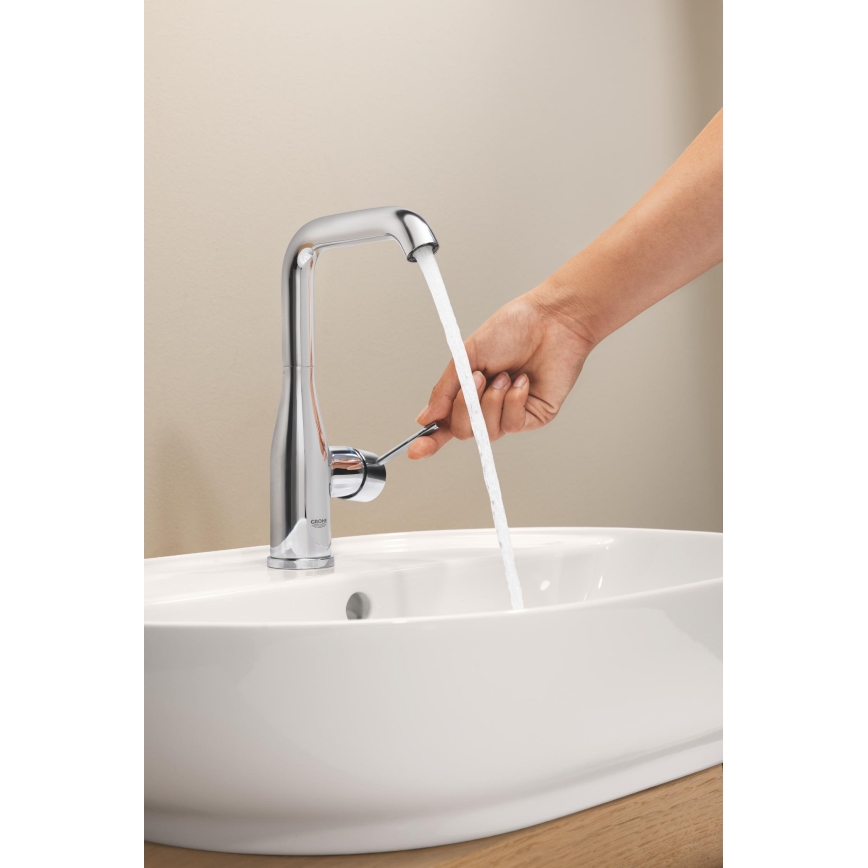 GROHE 23799001 - Misturadora de lavatório ESSENCE, tamanho L, acabamento cromado brilhante