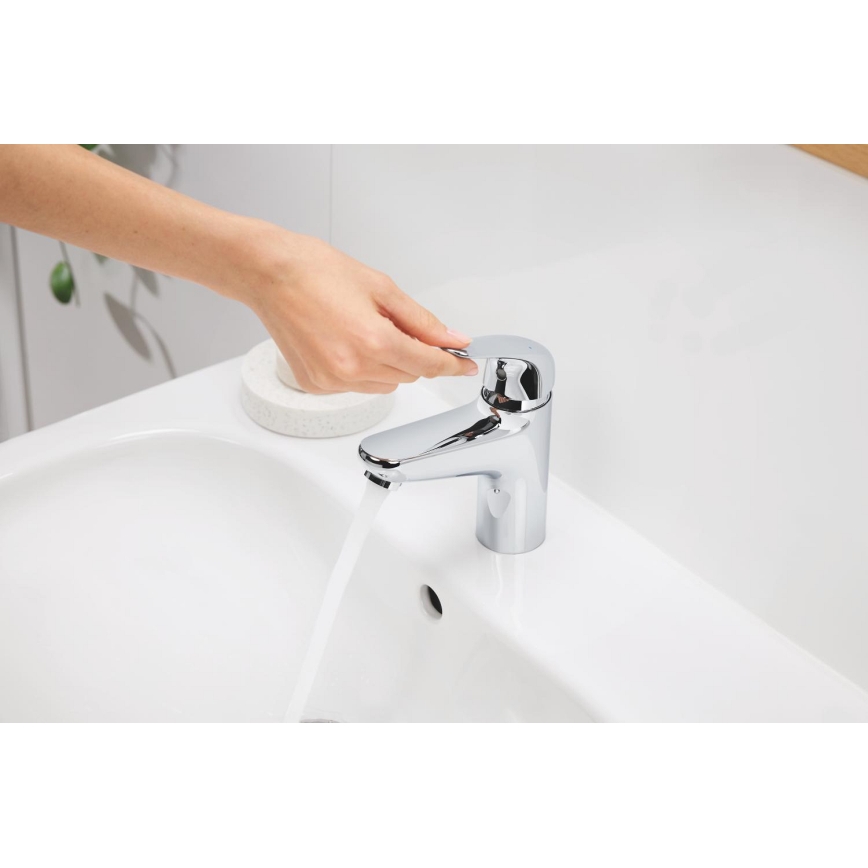 GROHE 24325001 - Misturador de lavatório SWIFT DN 15, tamanho M, cromado brilhante