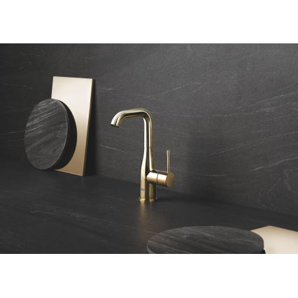 GROHE 32628GL1 - Torneira para lavatório ESSENCE tamanho L dourada