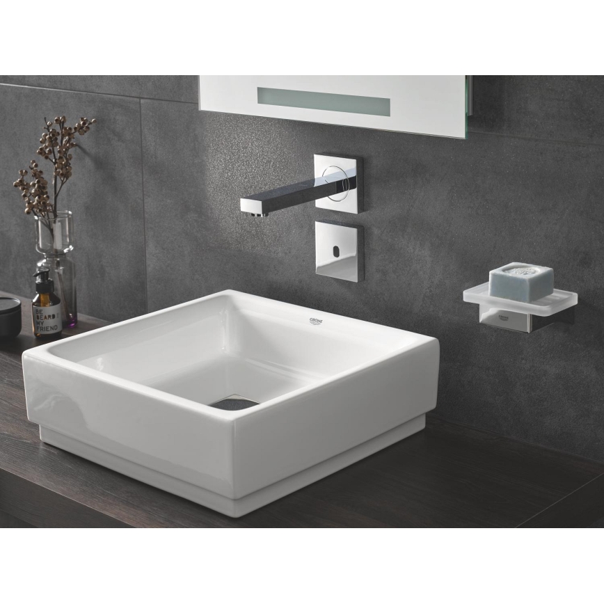 GROHE 36442000 - Misturadora electrónica com sensor infravermelho EUROCUBE E, acabamento cromado brilhante