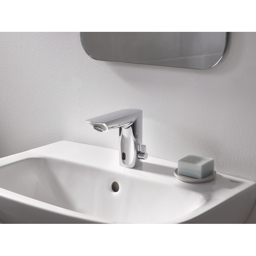 GROHE 36451000 - Misturador electrónico para lavatório BAU COSMOPOLITAN E, cromo brilhante