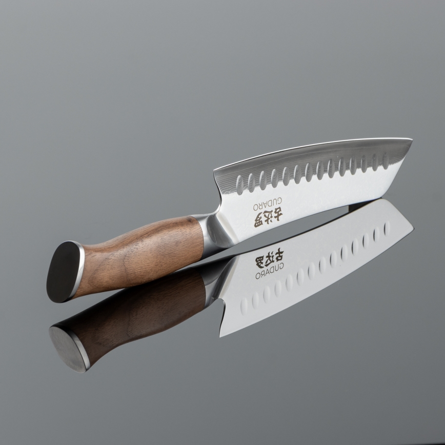 Gudaro - Faca de cozinha Santoku Damasco TAKUMI 7, 67 camadas de aço, comprimento 17,5 cm, nogueira