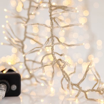 Guirlanda de Natal LED para exterior CLUSTER 588 LEDs/8 funções 8,5 m IP44 branco quente