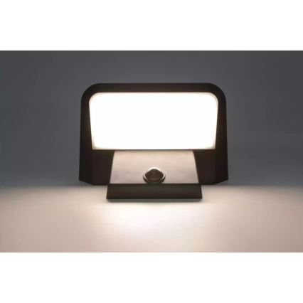 HÖFFTECH - Aplique de parede solar LED com sensor de movimento e de crepúsculo LED/5,5V 200 mAh IP44
