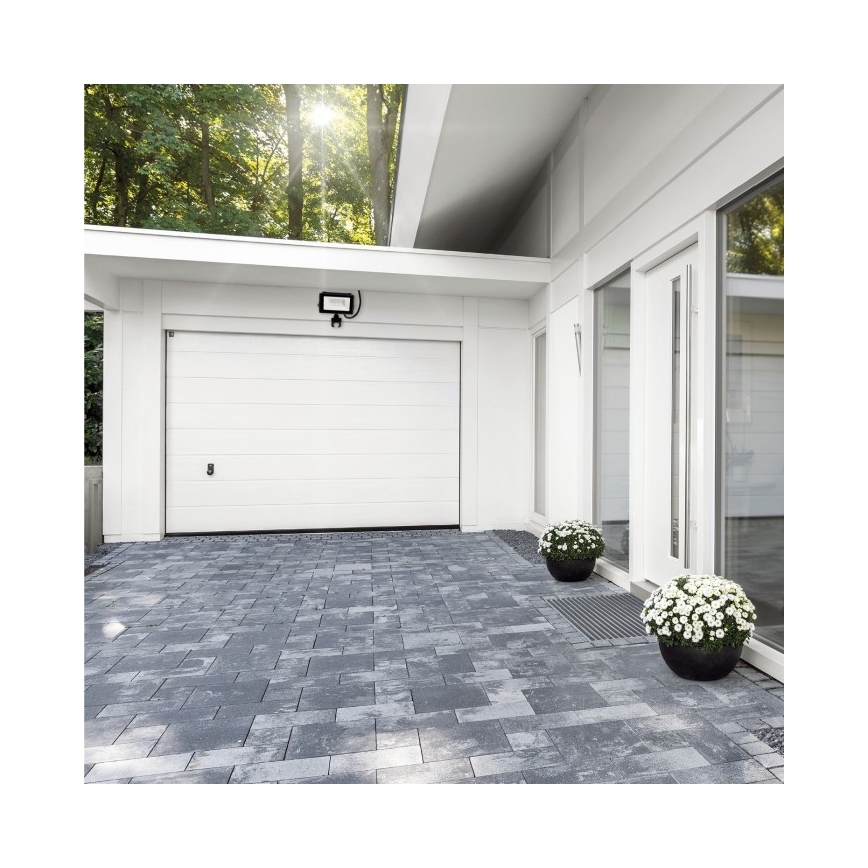 Holofote LED com sensor LED/30W/230V 6500K IP44