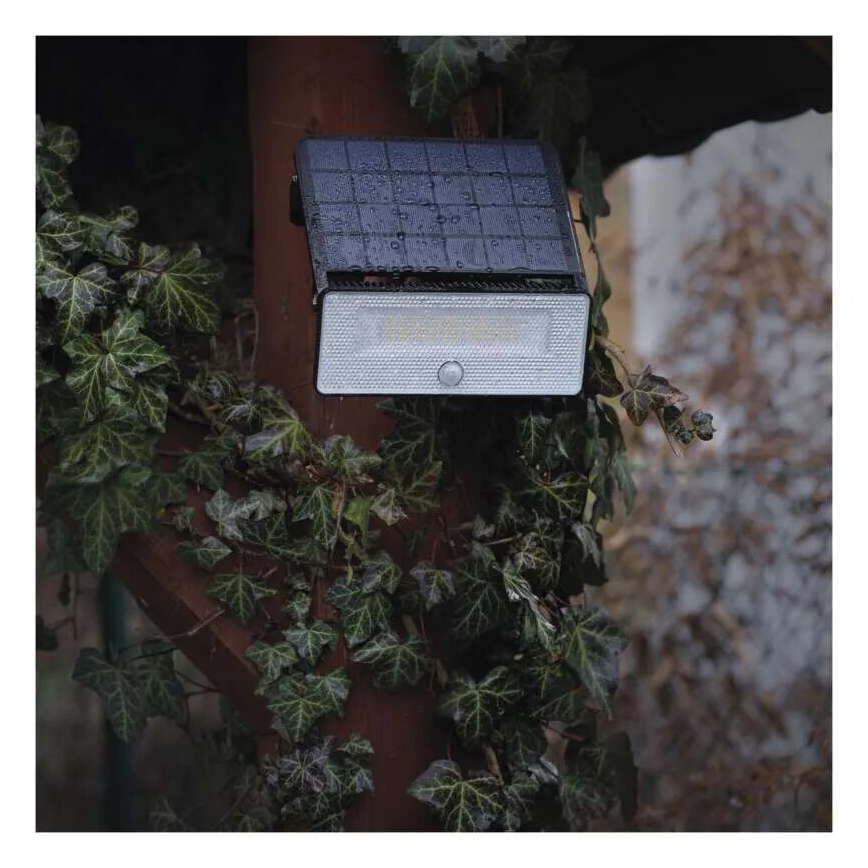 Holofote solar LED com sensor de movimento LED/3,7V 3600mAh 4000K IP54