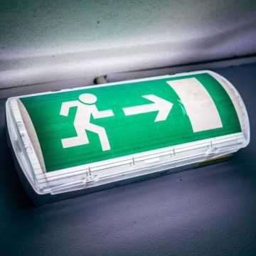 Iluminação de emergência LED EMERGENCY EXIT LED/3W/230V 6400K IP65