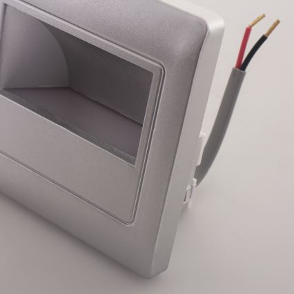 Iluminação de escada LED com sensor STEP LIGHT NET LED/1,5W/230V 4000K prateado