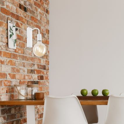 Iluminação de parede ASTRID 1xE27/60W/230V branco