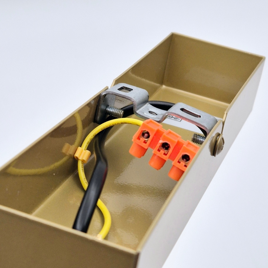 Iluminação de parede ASTRID 1xE27/60W/230V dourado