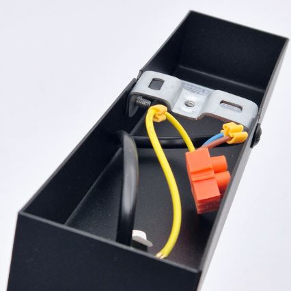 Iluminação de parede ASTRID 1xE27/60W/230V mate preto