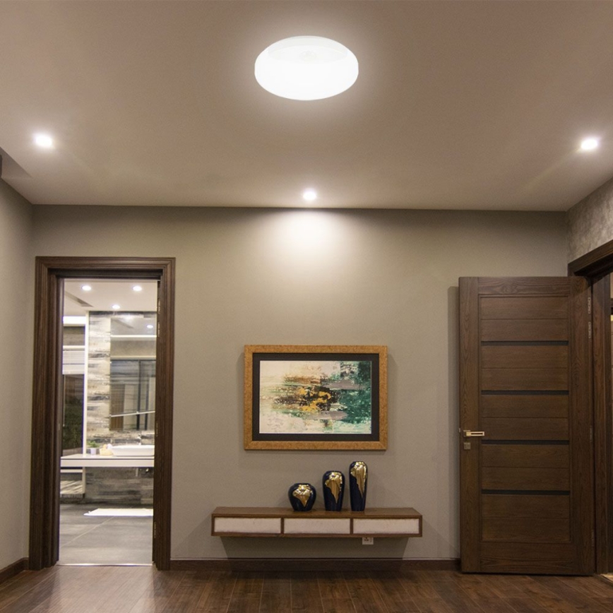 Iluminação de parede para casa de banho LED com sensor SAMSUNG CHIP LED/15W/230V 3000/4000/6000K IP44 branco