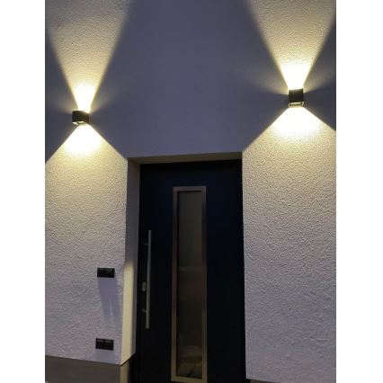 Iluminação de parede exterior LED 2xLED/3W/230V IP54 preta