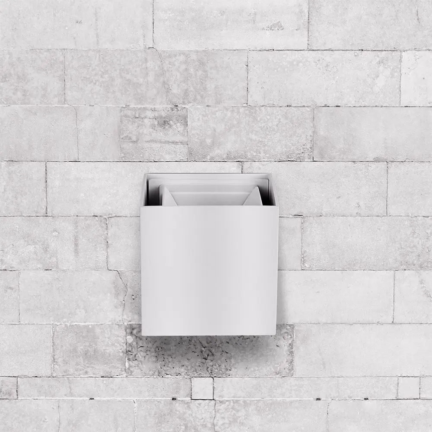 Iluminação de parede exterior LED LED/11W/230V 3000K IP65 branco