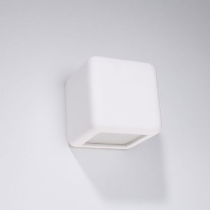 Iluminação de parede NESTA 1xE27/60W/230V