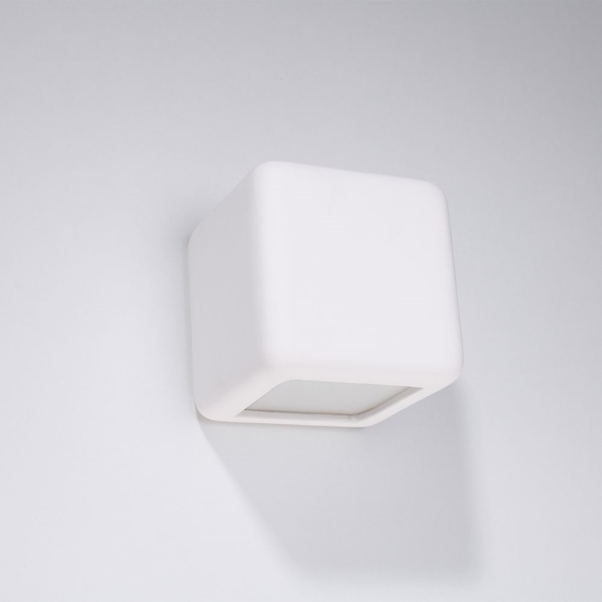 Iluminação de parede NESTA 1xE27/60W/230V