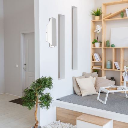 Iluminação de parede WALL 2xGU10/8W/230V branco/cromado brilhante