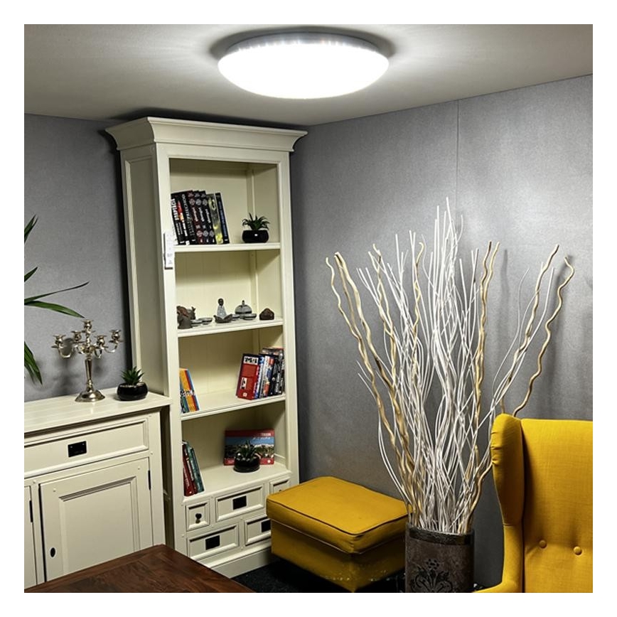 Iluminação de teto LED com regulação LED/48W/230V 2700-6500K Wi-Fi Tuya + controlo remoto