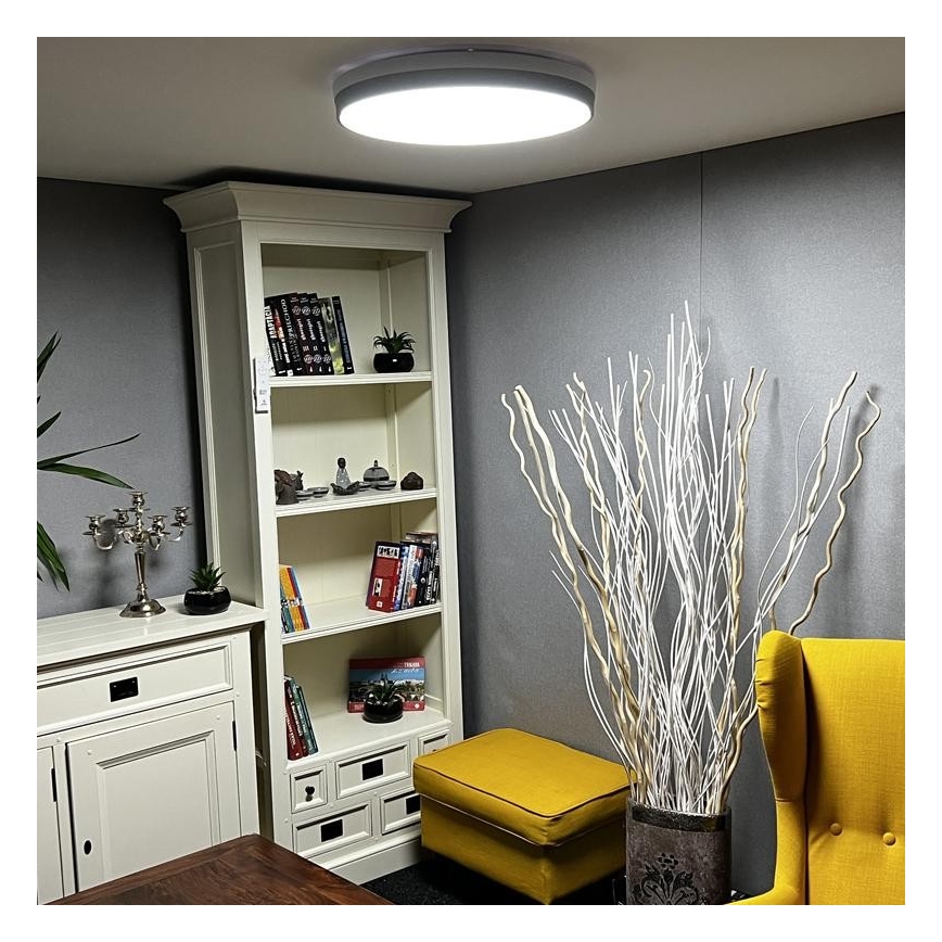 Iluminação de teto LED com regulação LED/48W/230V 2700-6500K Wi-Fi Tuya + controlo remoto