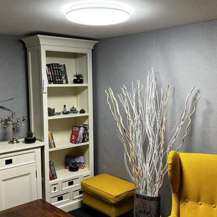 Iluminação de teto LED com regulação LED/48W/230V 2700-6500K Wi-Fi Tuya + controlo remoto