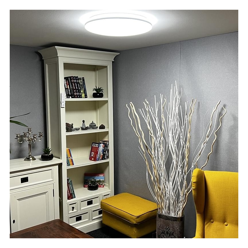 Iluminação de teto LED com regulação LED/48W/230V 2700-6500K Wi-Fi Tuya + controlo remoto