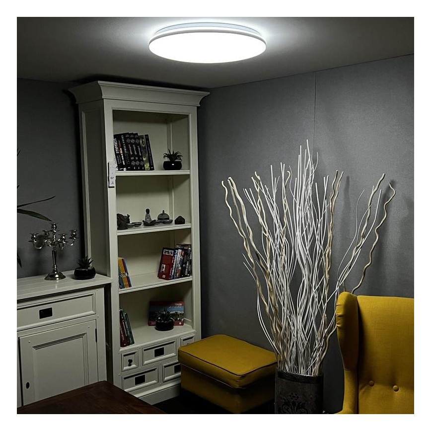 Iluminação de teto LED com regulação LED/48W/230V 2700-6500K Wi-Fi Tuya + controlo remoto